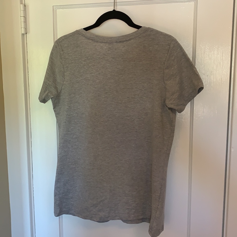 Heather Gray Spread the Aloha Hibiscus V-Neck Fitted Tee Shirt Large - XL - Picture 3 of 5
